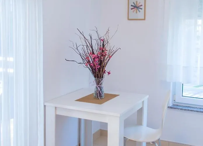 Comfortable In Apartman *